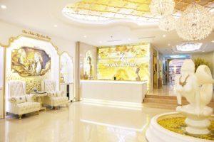 Thẩm mỹ viện Xuân Hương có hơn 20 năm hoạt động trong lĩnh vực thẩm mỹ nhận được sự tin tưởng và đánh giá cao của khách hàng
