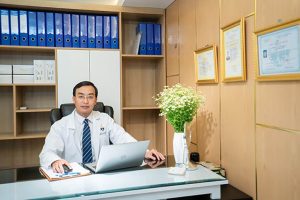 Bác sĩ Trần Ngô Phúc Quân chuyên gia làm đẹp