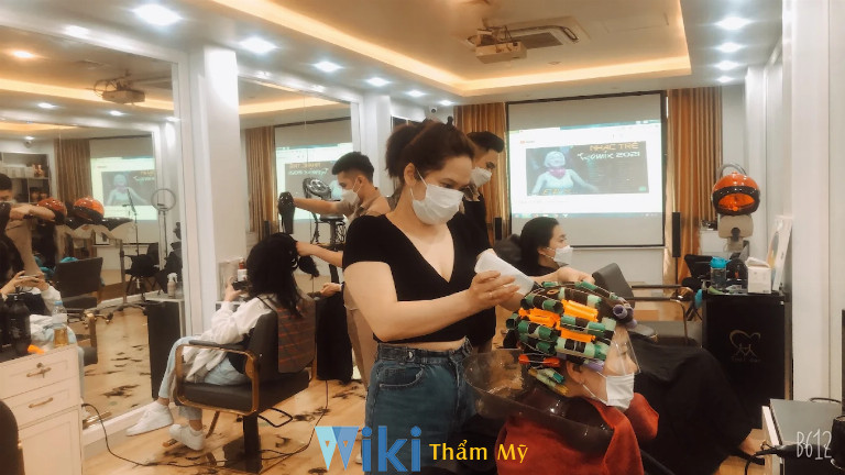 Tiệm cắt tóc nữ đẹp ở Hải Phòng Văn Sáu Hair Salon