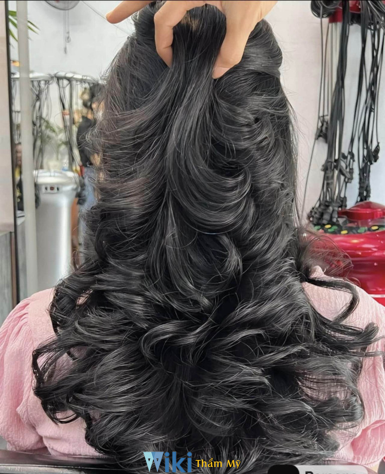 Tiệm cắt tóc nữ đẹp ở Quận 9 Dung Nguyễn Hair Design