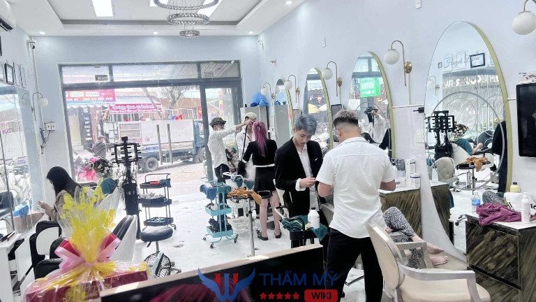 Địa chỉ nối tóc đẹp giá rẻ ở Đà Nẵng Salon Huynh