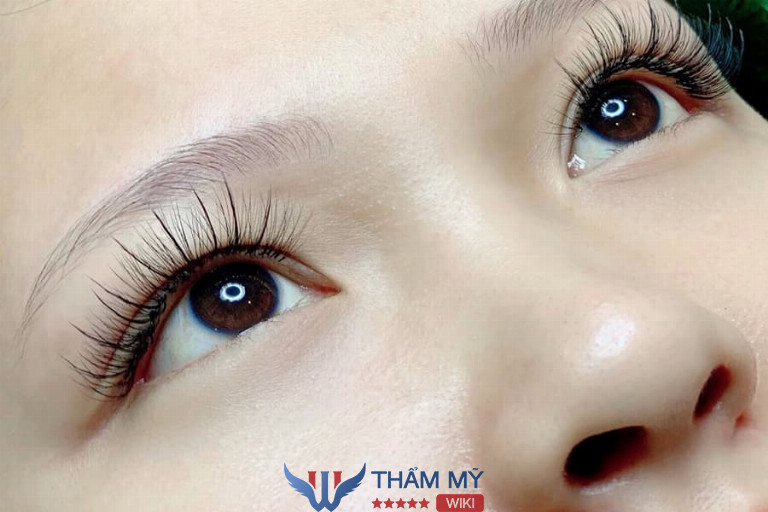 Tiệm nối mi Dĩ An  Lê Giang Beauty