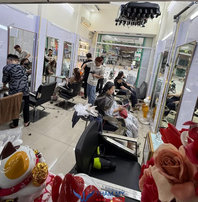 Tiệm cắt tóc đẹp TẠI Quận 11 Salon Nguyễn An