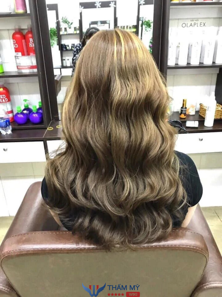 salon lam2 tóc đẹp ở Quận 6 Hair Salon Quốc Thịnh