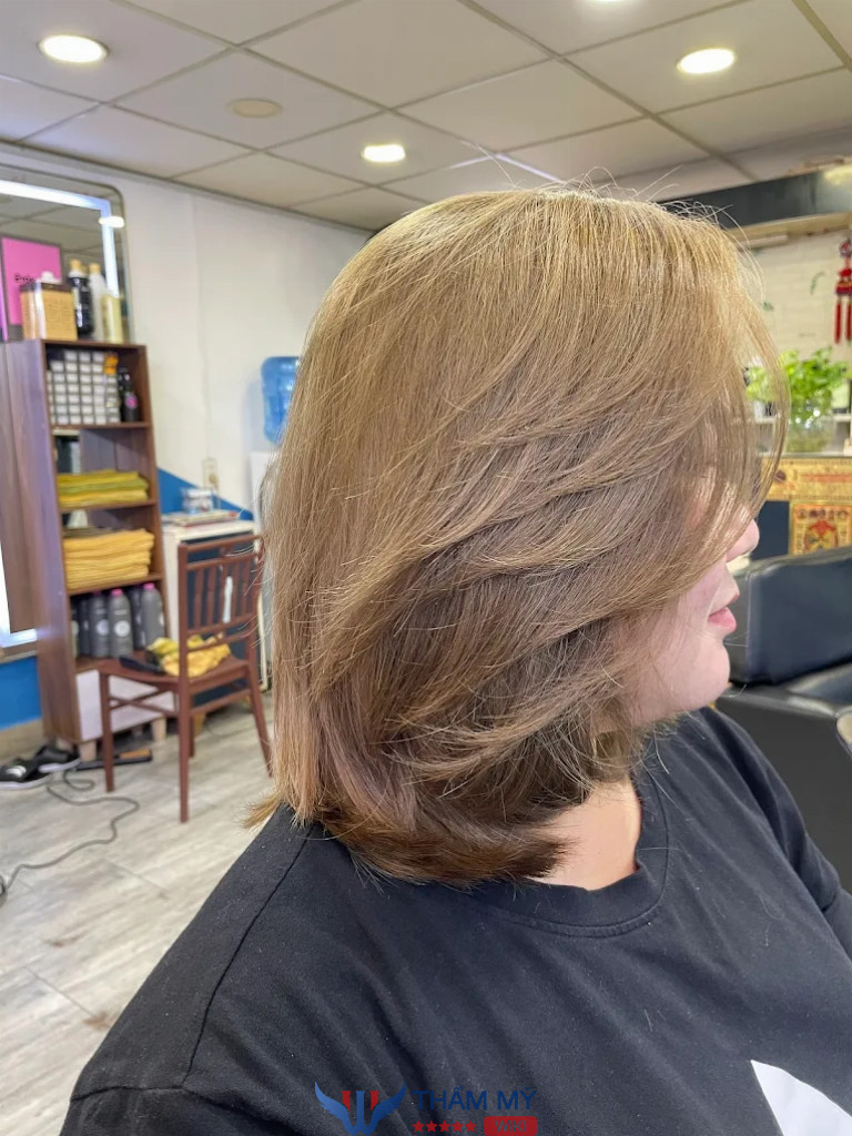 Tiệm cắt tóc đẹp Quận 6 Hair Bar Khanh Nguyễn