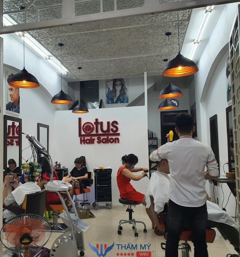Tiệm cắt tóc đẹp ở Quận 6 Lotus Hair Salon