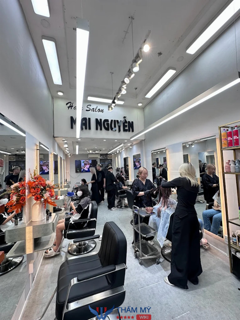tiệm cắt tóc đẹp ở Quận 8 Mai Nguyễn Hair Salon