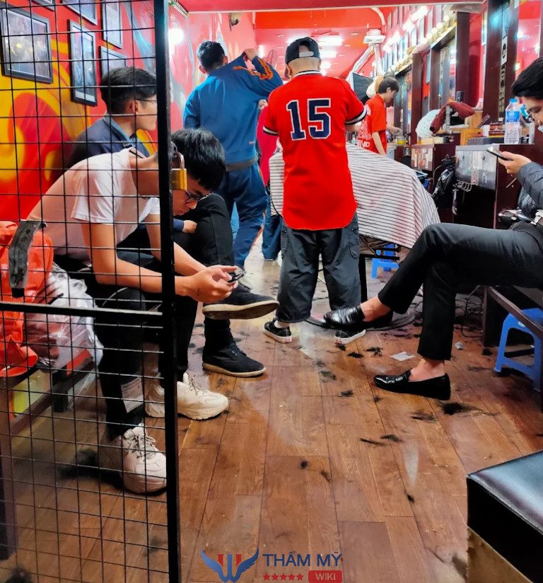 Tiệm cắt tóc nam đẹp ở Hà Nội Liêm Barbershop