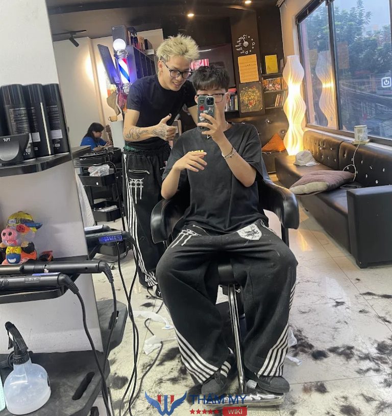 salon cắt tóc nam đẹp ở Hà Nội THIN Barbershop
