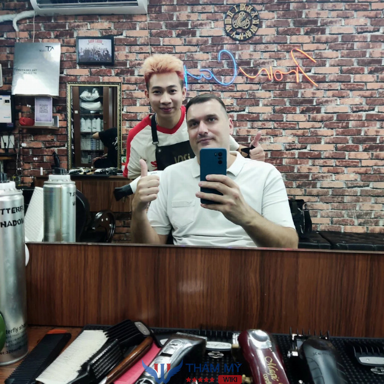 Tiệm cắt tóc nam đẹp ở Hà Nội Ironcap Barbershop Trích Sài