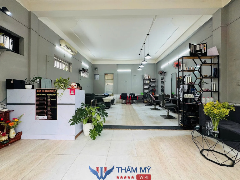 Tiệm cắt tóc nam đẹp ở Hòa Khánh Đà Nẵng Men Barber Shop