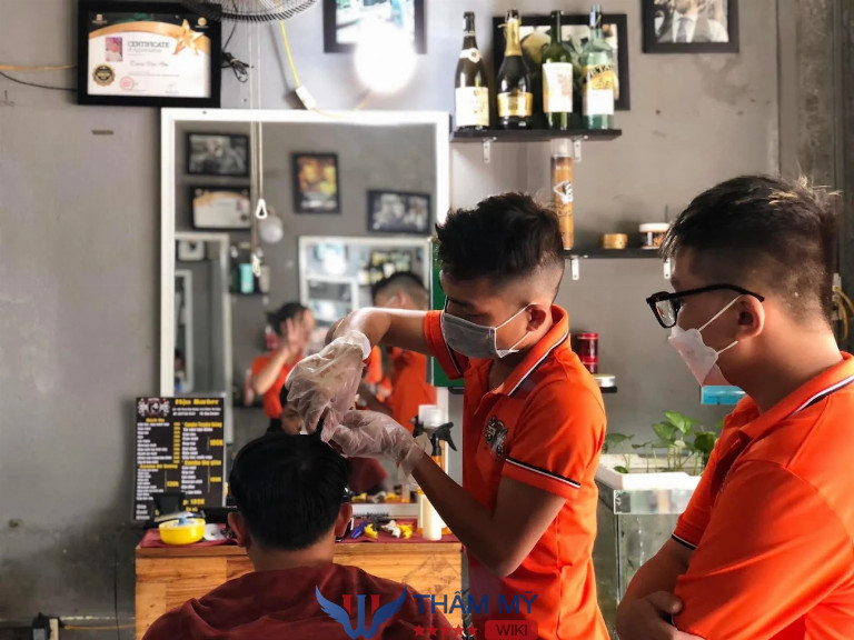 Tiệm cắt tóc nam đẹp nhất Hòa Khánh Đà Nẵng Hậu Barber Shop