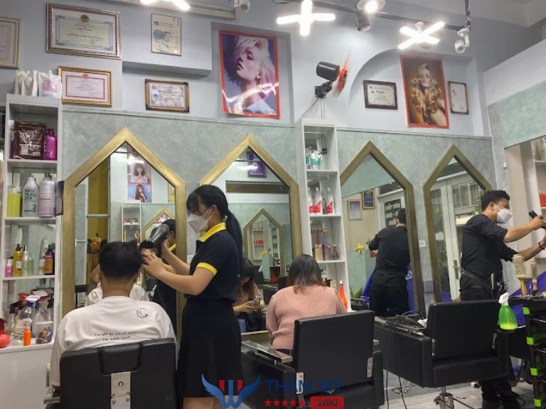 Salon tóc Hoàng Thiện