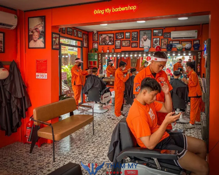 Đông Tây Barbershop