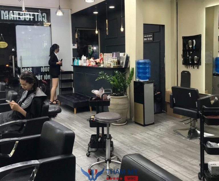 Curly Color Hairdressing Salon