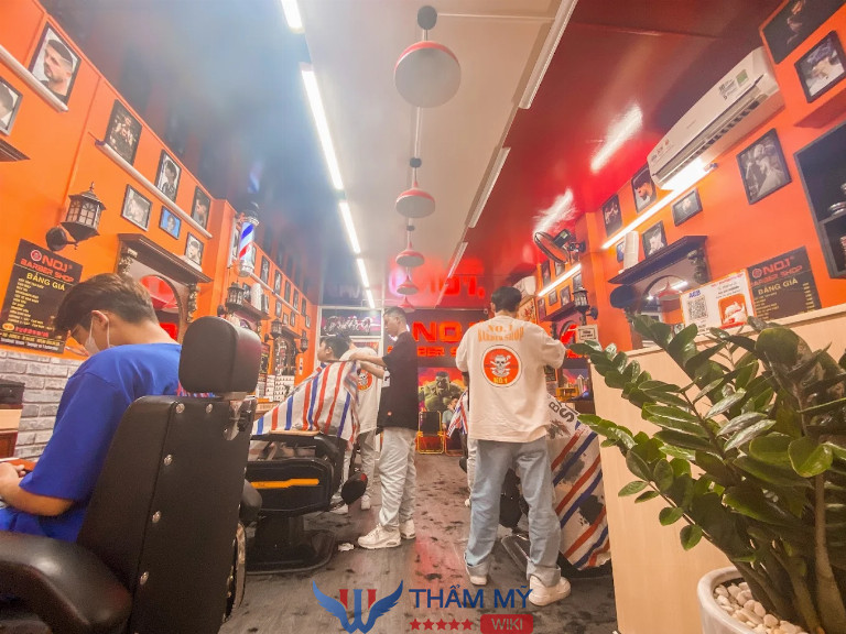 Tiệm cắt tóc nam đẹp ở Quận 9 No 1 Barbershop