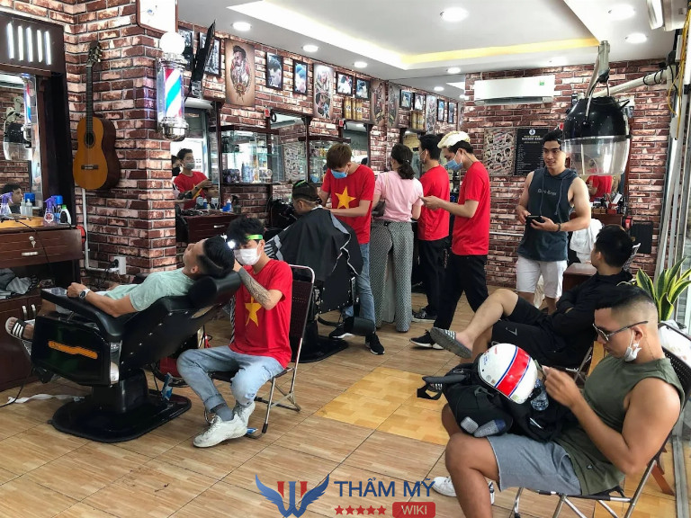 Tiệm cắt tóc nam đẹp ở Quận Bình Thạnh Barbershop Trương