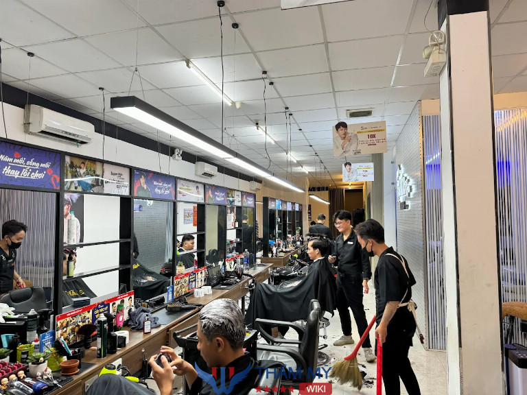 Tiệm cắt tóc nam đẹp ở quận Tân Bình 30 Shine