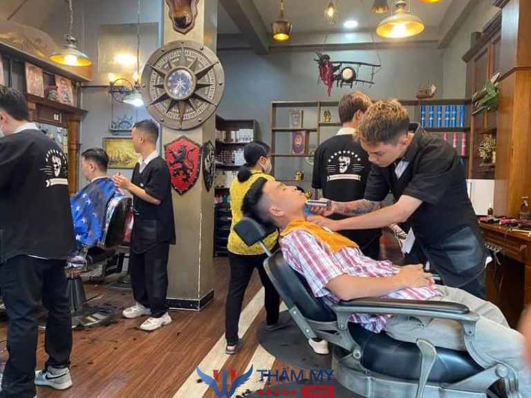 Tiệm cắt tóc nam đẹp ở quận Tân Bình Đoan Chín BarberShop