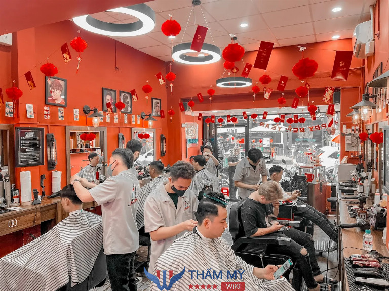 tiệm cắt tóc nam đẹp ở Sài Gòn - LEO Barbershop