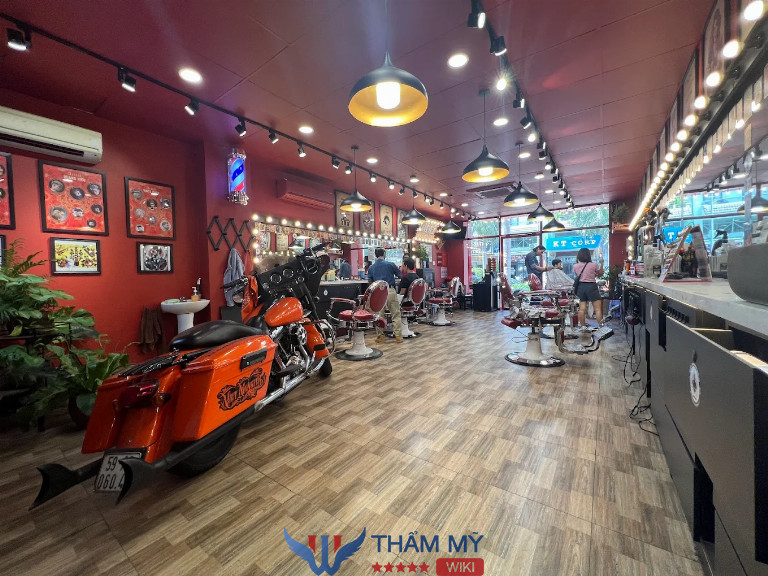 Tiệm cắt tóc nam Quận 7 Liem Barber Shop