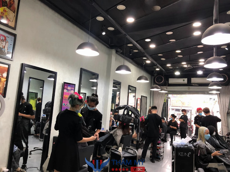 Tiệm cắt tóc nữ ở Bình Tân - Thắng TT Hair Salon