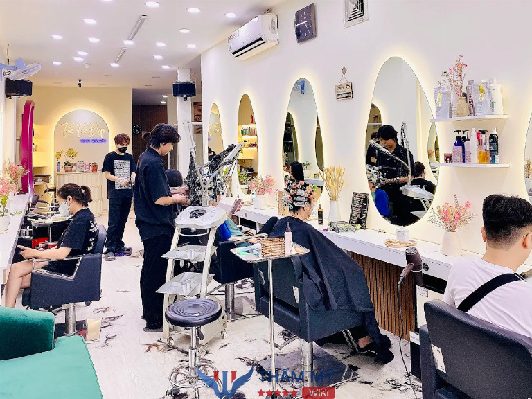 Tiệm cắt tóc ở Quận 10 Tóc Tóc Đẹp Hair Salon