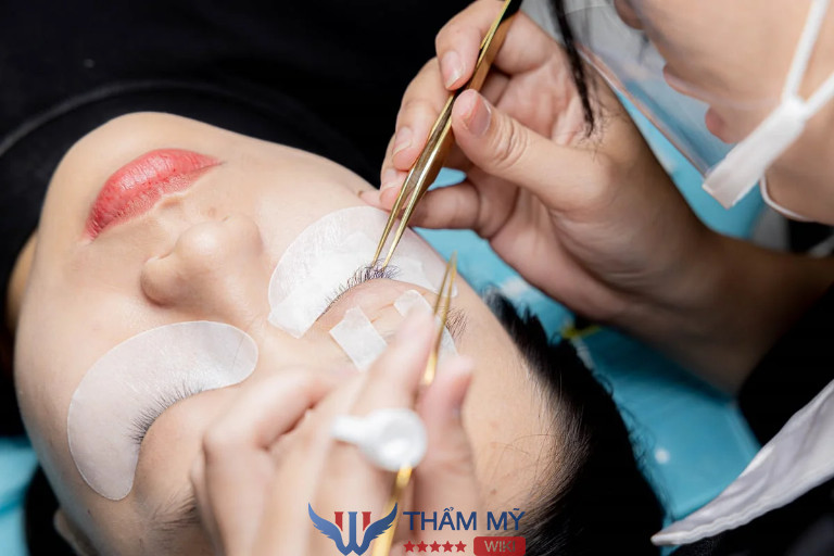 Tiệm nối mi đẹp tại Quận Tân Phú Honey Beauty