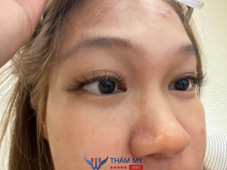 Tiệm nối mi ở Quận 3 Corny Beauty Lab