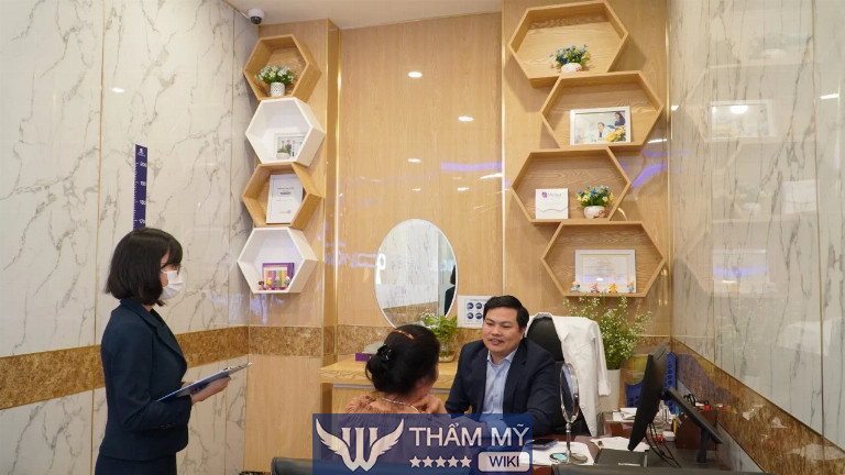 bác sĩ thẩm mỹ Bác sĩ Phùng Mạnh Cường