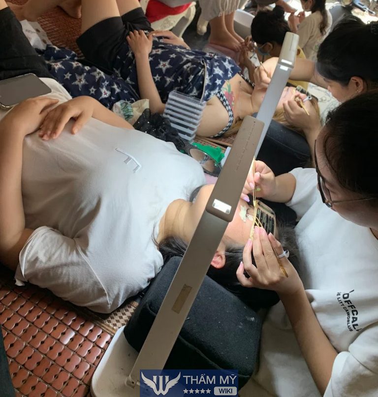 Bình Beauty Nail – Mi là Địa chỉ nối mi đẹp tại Nam Định