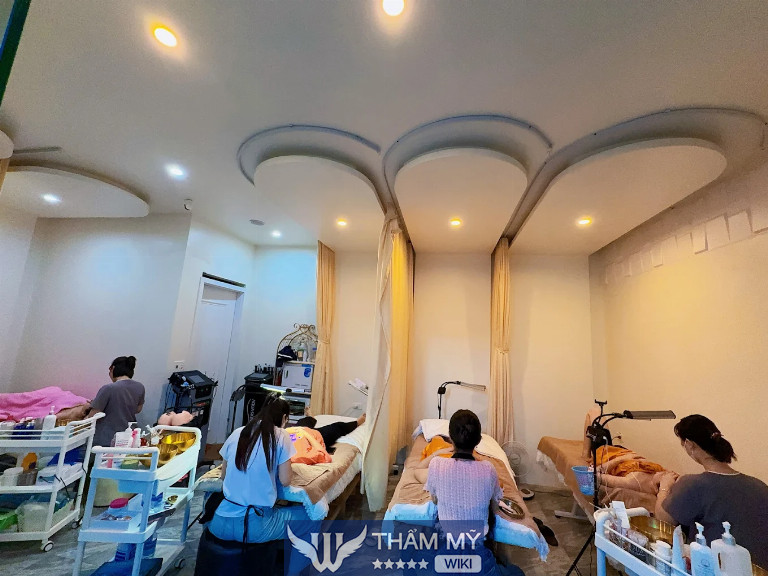 Hiền Bé Beauty & Spa là Địa chỉ nối mi đẹp tại Nam Định