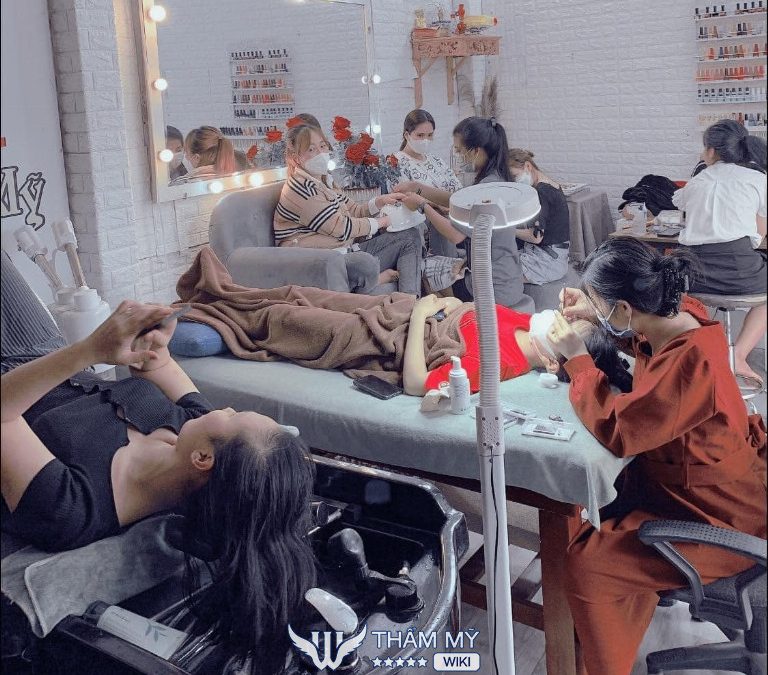 Tiệm nối mi đẹp tại Thái Nguyên - Tâm Annie