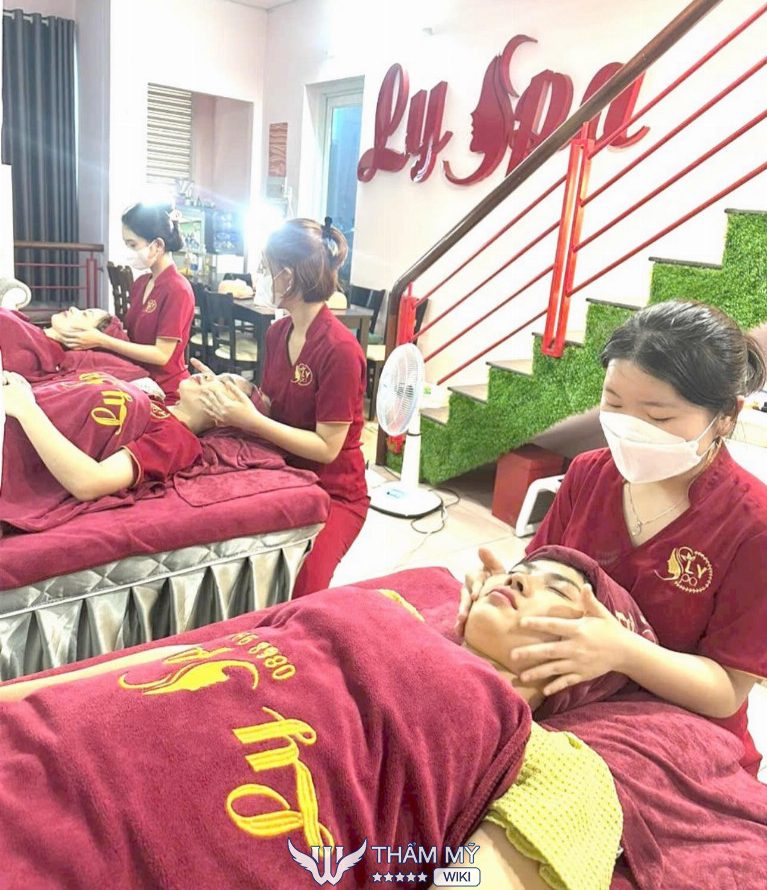 Ly Spa trị mụn ở Bình Dương