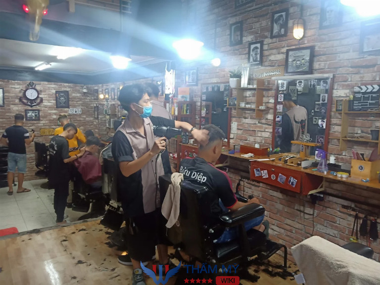  Tiệm cắt tóc nam Cần Thơ Hiếu Barber Shop 3