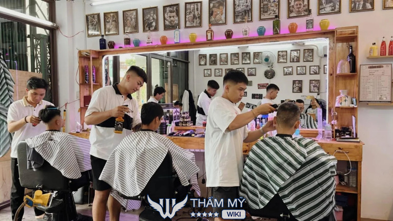 Tiệm cắt tóc nam đẹp ở Gia Lai - ROLLROYCE Barbershop