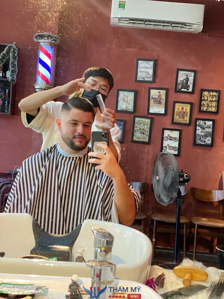 Tiệm cắt tóc nam đẹp giá rẻ ở Nha Trang  The Weirdos Barbershop