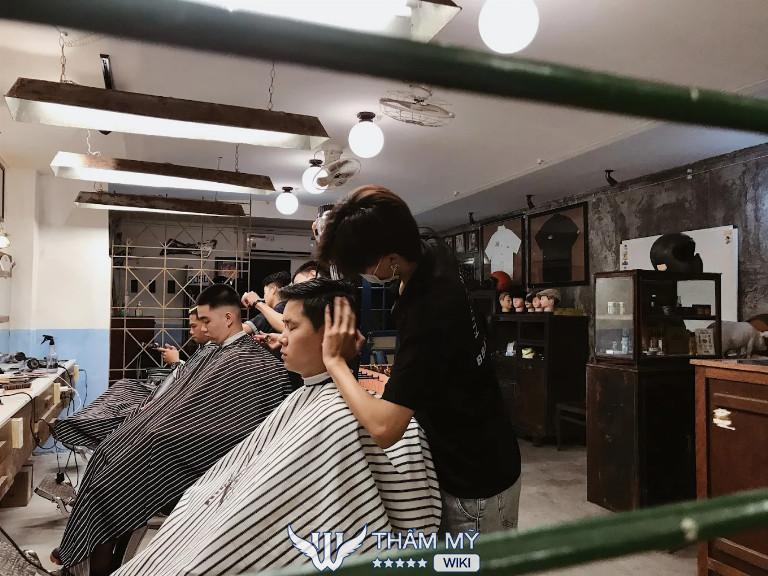  Tiệm cắt tóc nam ở Huế - Bbarber Shop