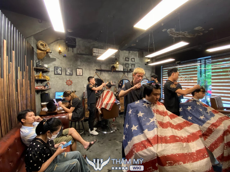 Tiệm cắt tóc nam ở Huế - Tom Barbershop