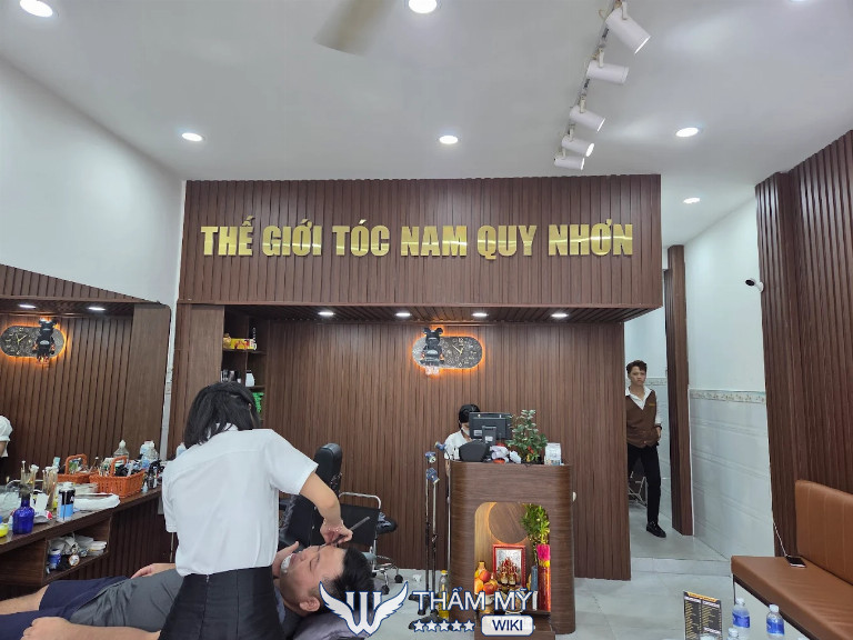 Tiệm cắt tóc nam ở Quy Nhơn Barber Shop Nguyễn Hùng
