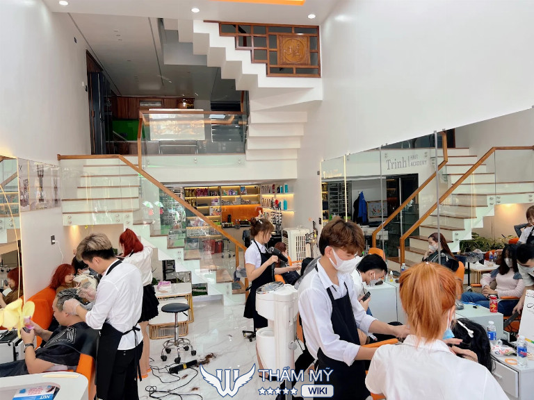 Tiệm cắt tóc nữ đẹp ở Quảng Ngãi - Trinh Hair & Beauty