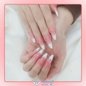 10 Tiệm làm móng đẹp ở Hà Nội sang chảnh, thời thượng