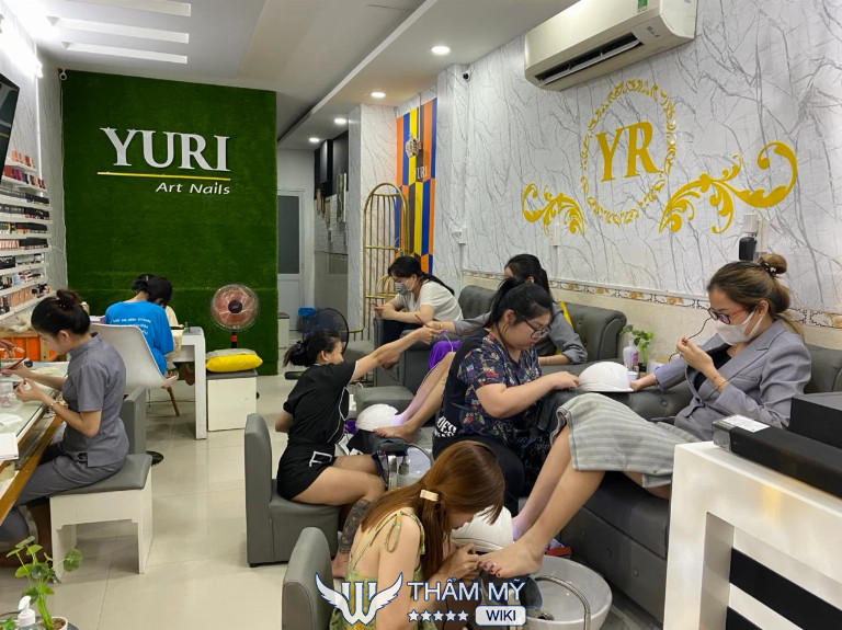 Tiệm nail ở Gò Vấp - Yuri Nails