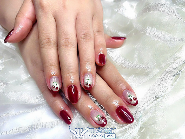 Solitude Nails Salon