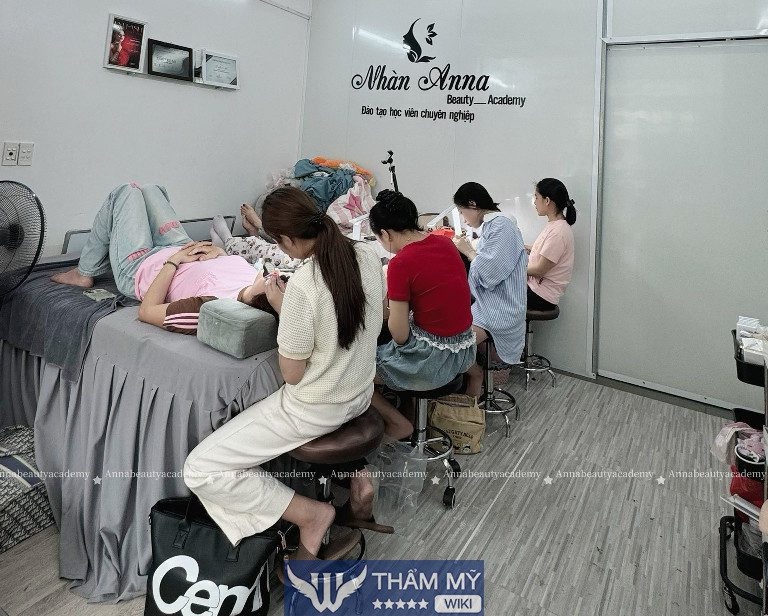 Tiệm nối mi đẹp tại Hà Nam  - Nhàn Anna