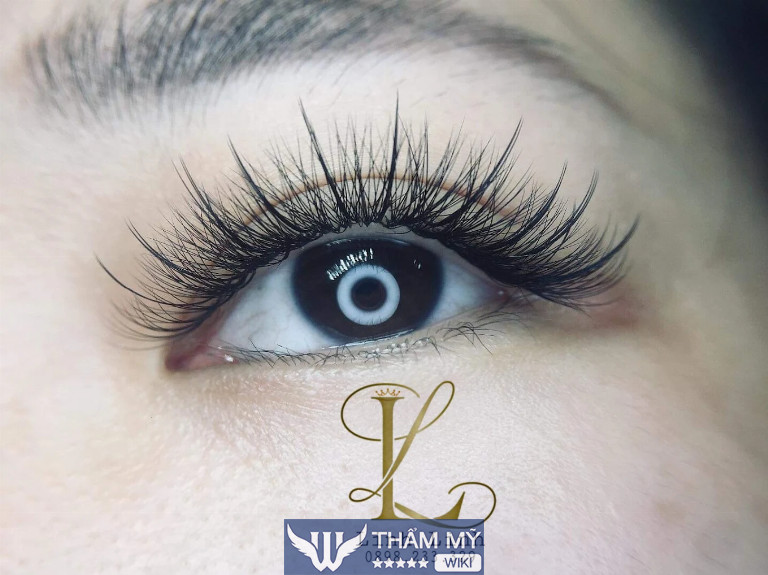 Tiệm nối mi Đà Nẵng Linh Linh Eyelash