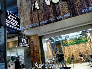 A Vòong Hair Salon: 11 Cây Keo, Tân Phú
