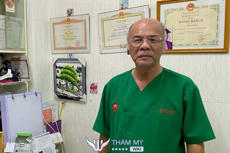 PGS.TS. Bác Sĩ Đỗ Quang Hùng