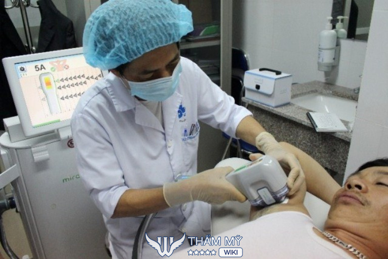 Địa chỉ điều trị hôi nách tại Hà Nội