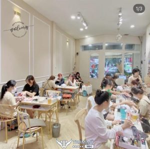 Nail Room Mit’s House: 148B Võ Thị Sáu, P. Xuân Hòa